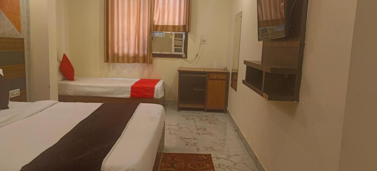 Airport Hotel Prince Palace By Byobhotels New Delhi Exterior foto