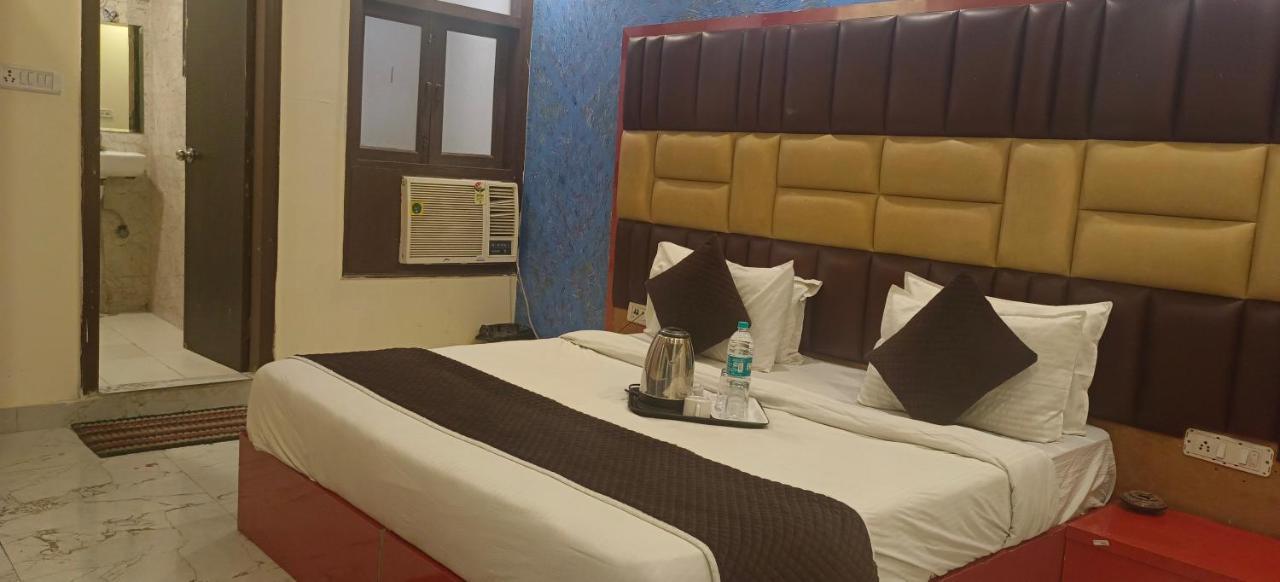 Airport Hotel Prince Palace By Byobhotels New Delhi Exterior foto